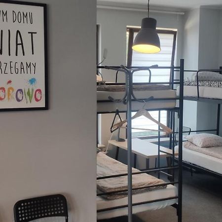Hostel Sunrise przy DW. Zachodnim Warszawa Zewnętrze zdjęcie